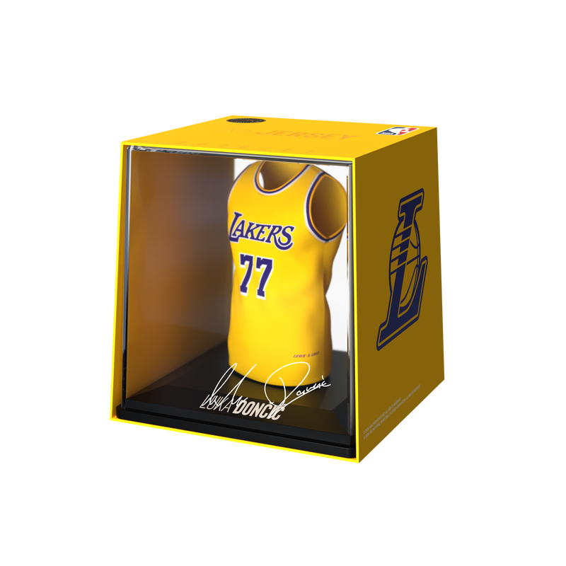 Resmi Galeri görüntüleyicisine yükle, Luka Doncic #77
