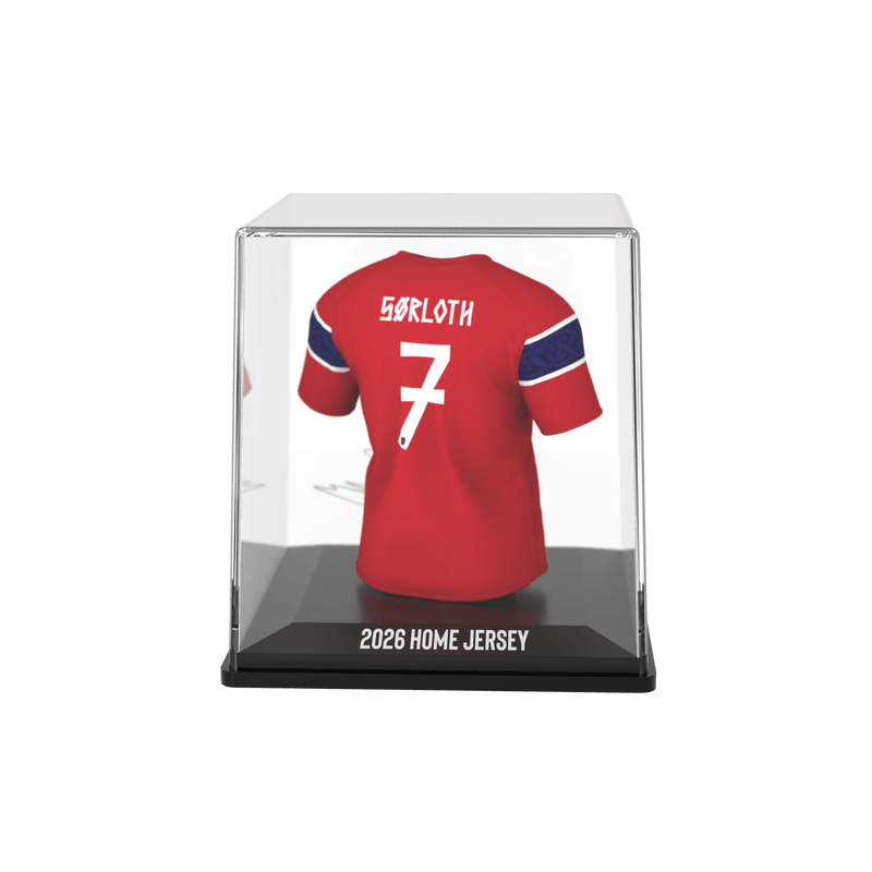 Indlæs billede i Gallery Viewer, Alexander Sørloth - Home - NFF - 2026 - FanCollex
