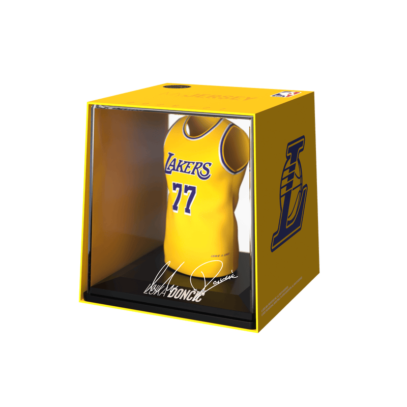 将图像加载到画廊查看器中，Luka Doncic #77 - FanCollex
